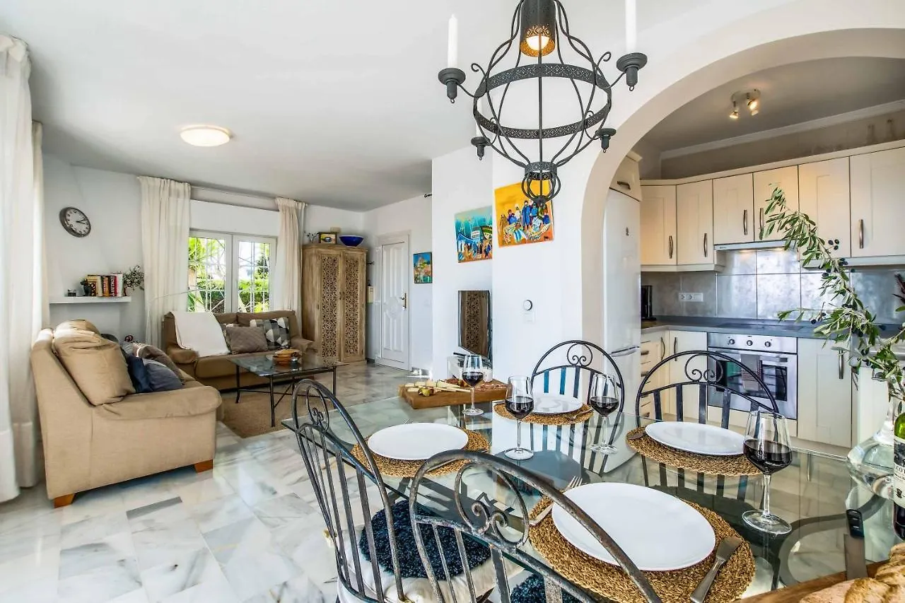 Вилла Casa Los Olivos Нерха Испания